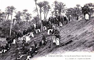 Colomb-Bechar - Legion - Section de Mitailleuses dans les Dunes